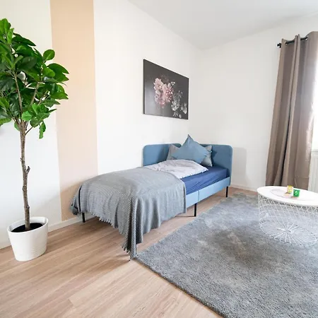 Fullhouse - Zwickau - R85 Apartments - Parking - 3 Beds - Nespresso Exterior photo