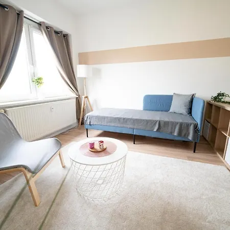 Fullhouse - Zwickau - R85 Apartments - Parking - 3 Beds - Nespresso Exterior photo