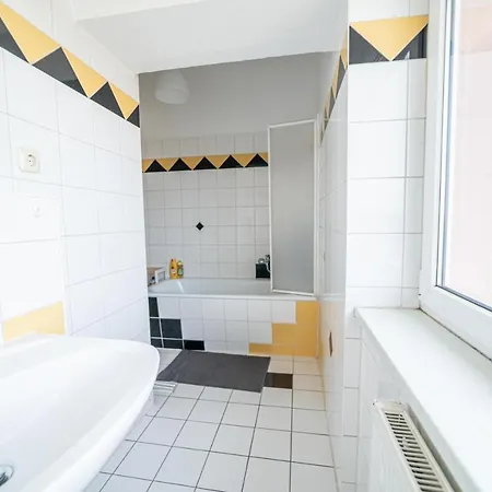 Fullhouse - Zwickau - R85 Apartments - Parking - 3 Beds - Nespresso Exterior photo