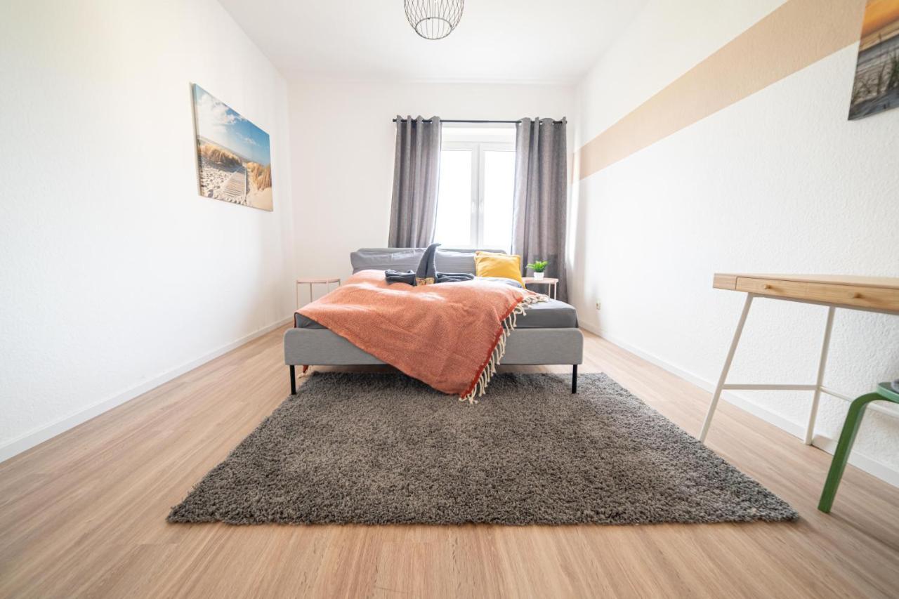 Fullhouse - - R85 - Parking - 3 Beds - Nespresso Apartment Zwickau
